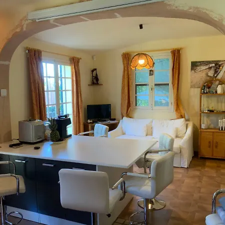Studio Naturiste Ile Du Levant N1 Ideal Acces Mer アパート